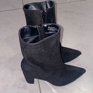 Suede boot heels